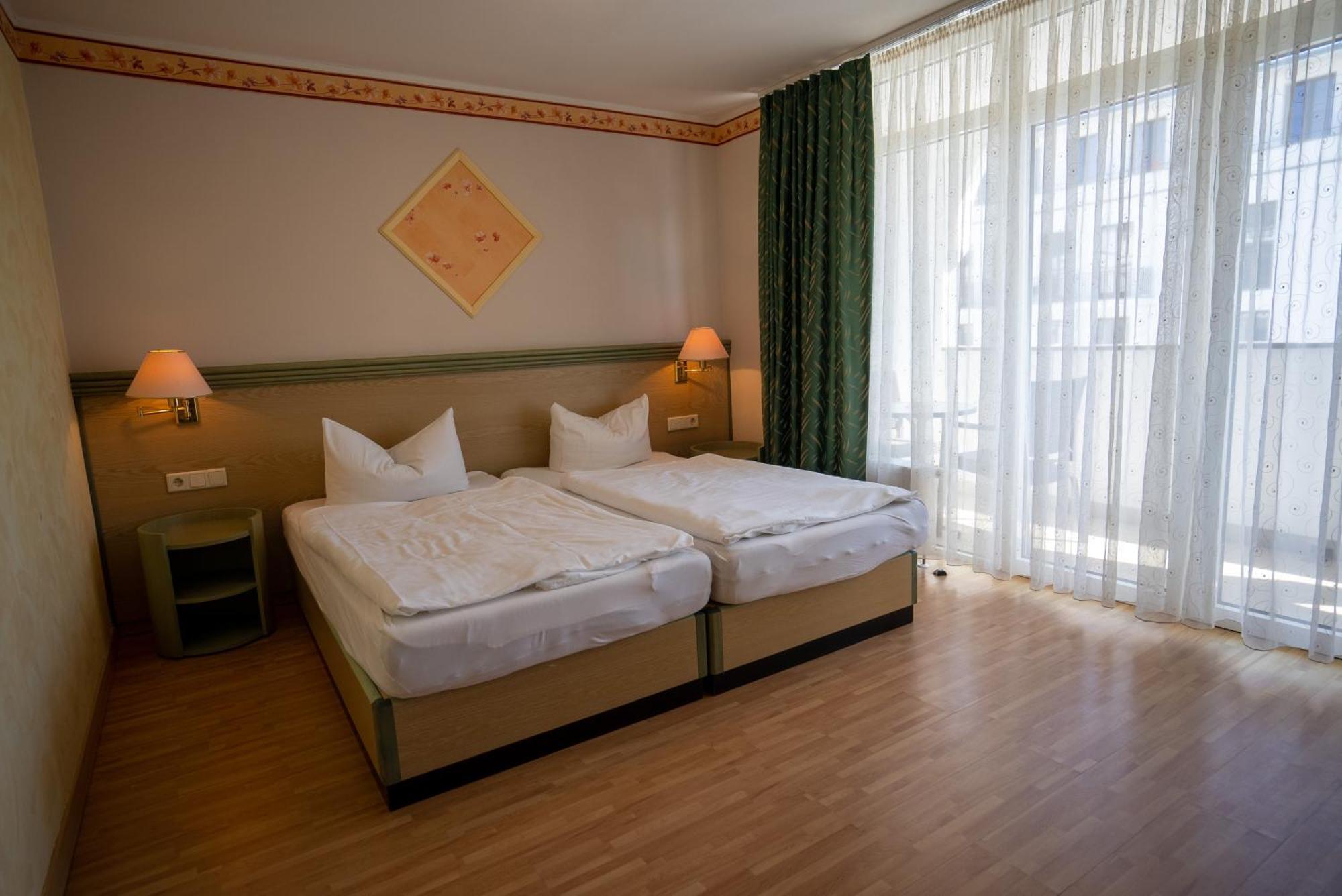 Hotel Esplanade & Aparthotel Rialto Binz Luaran gambar